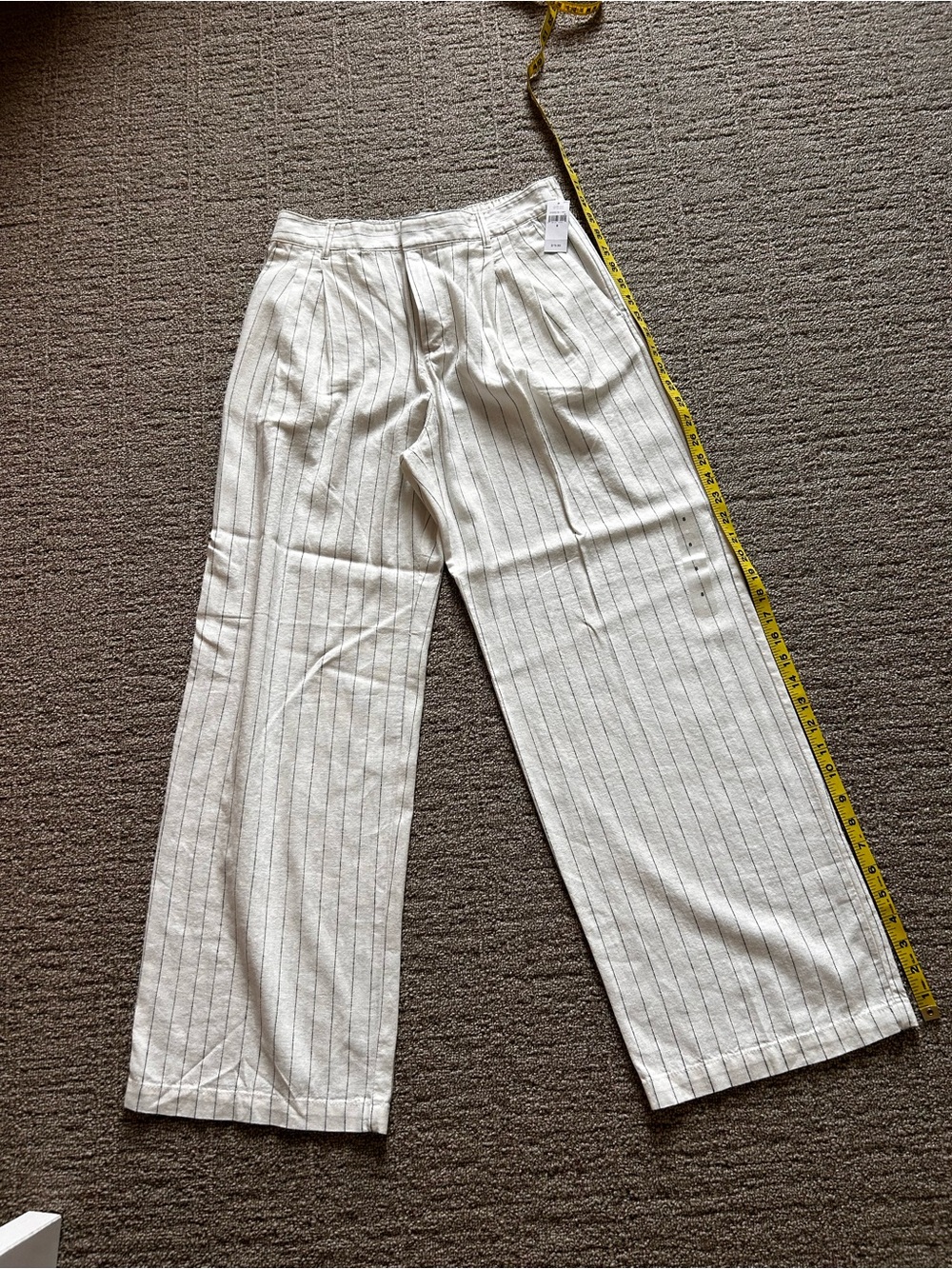 Women’s GAP Cream Pinstripe Wide-Leg Pants